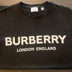 Burberry Tshirt